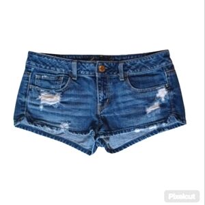 Womens American Eagle Ripped Jean Shorts - Size 6